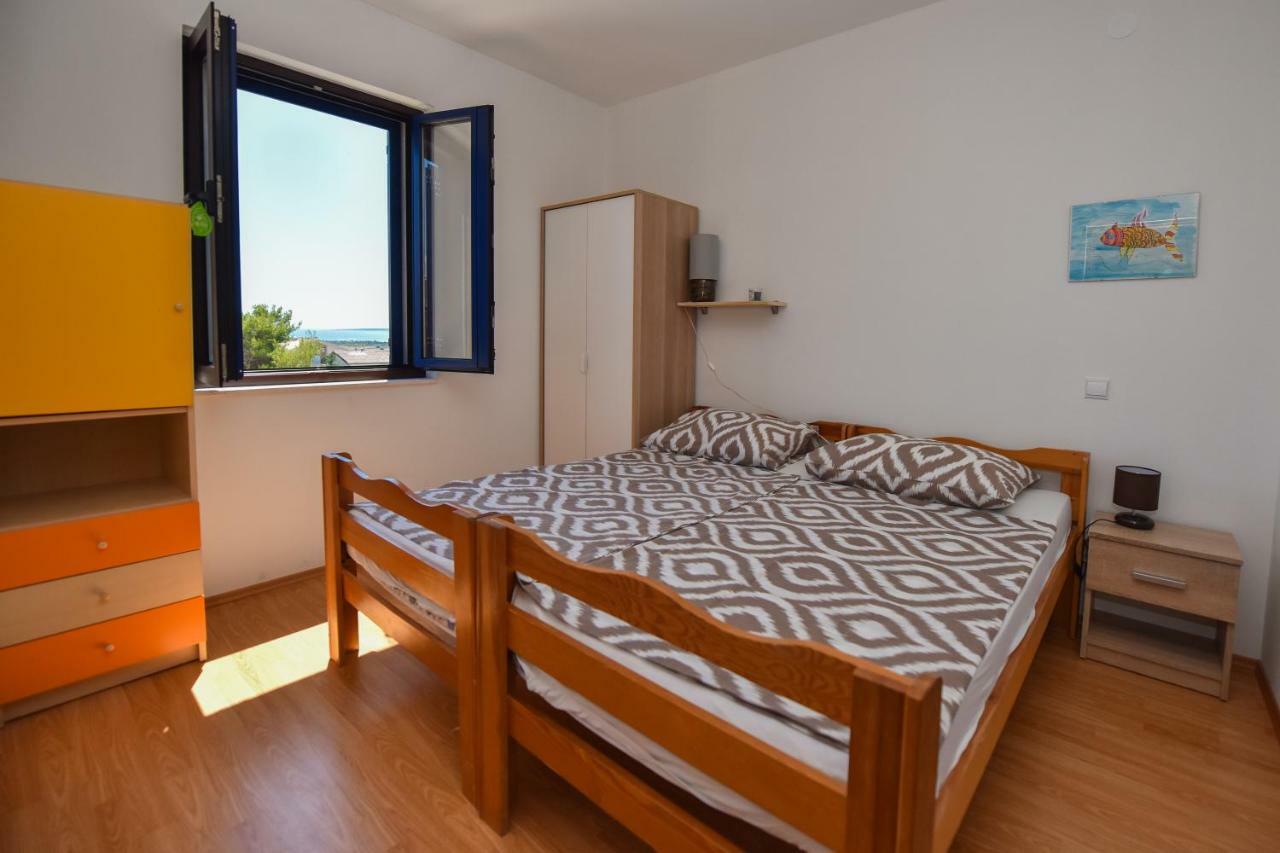 Apartments Enya Novalja Bagian luar foto
